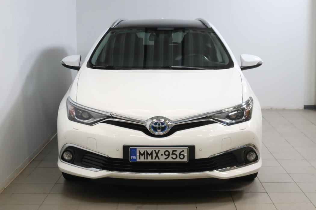 TOYOTA Auris 2017