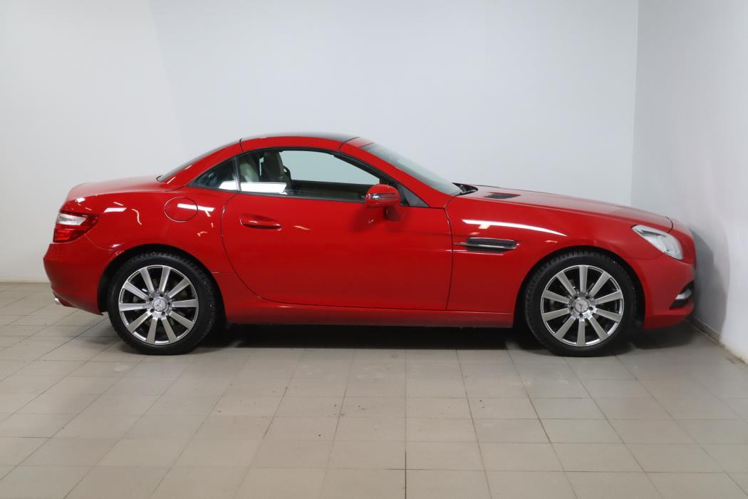 MERCEDES-BENZ SLK Avoauto 2011
