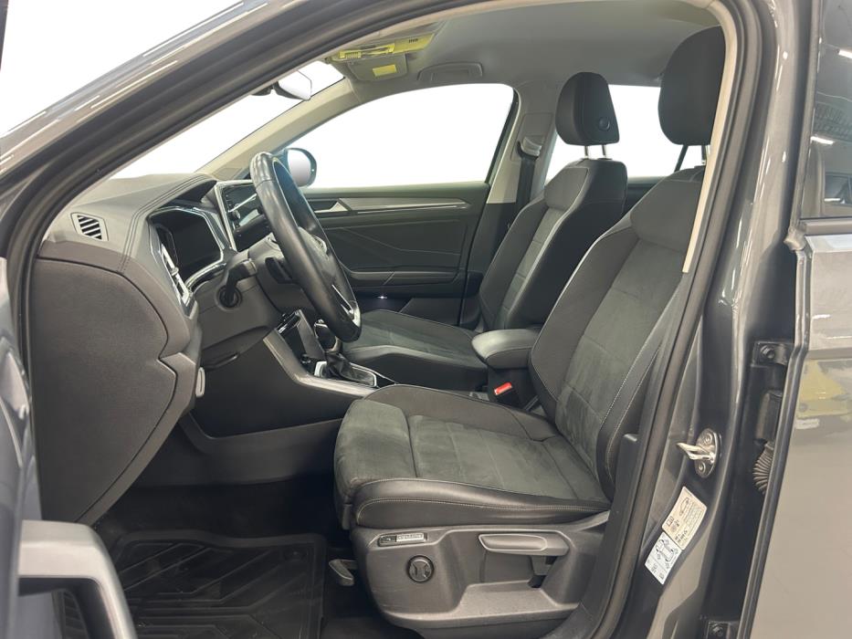 VOLKSWAGEN T-Roc 2022