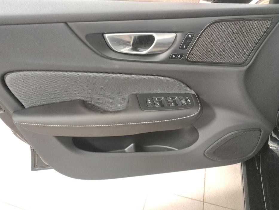 VOLVO S60 2024