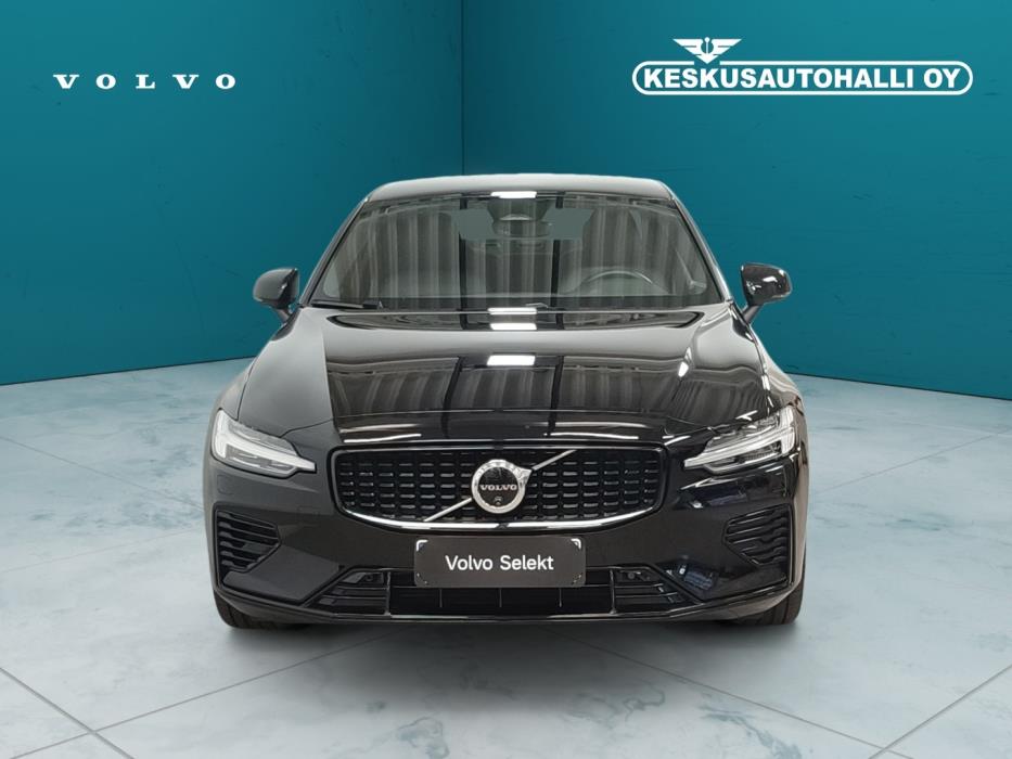 VOLVO S60 2024