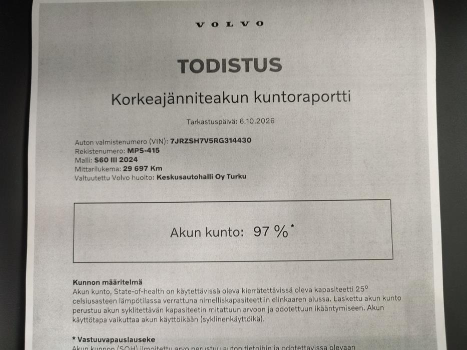VOLVO S60 2024