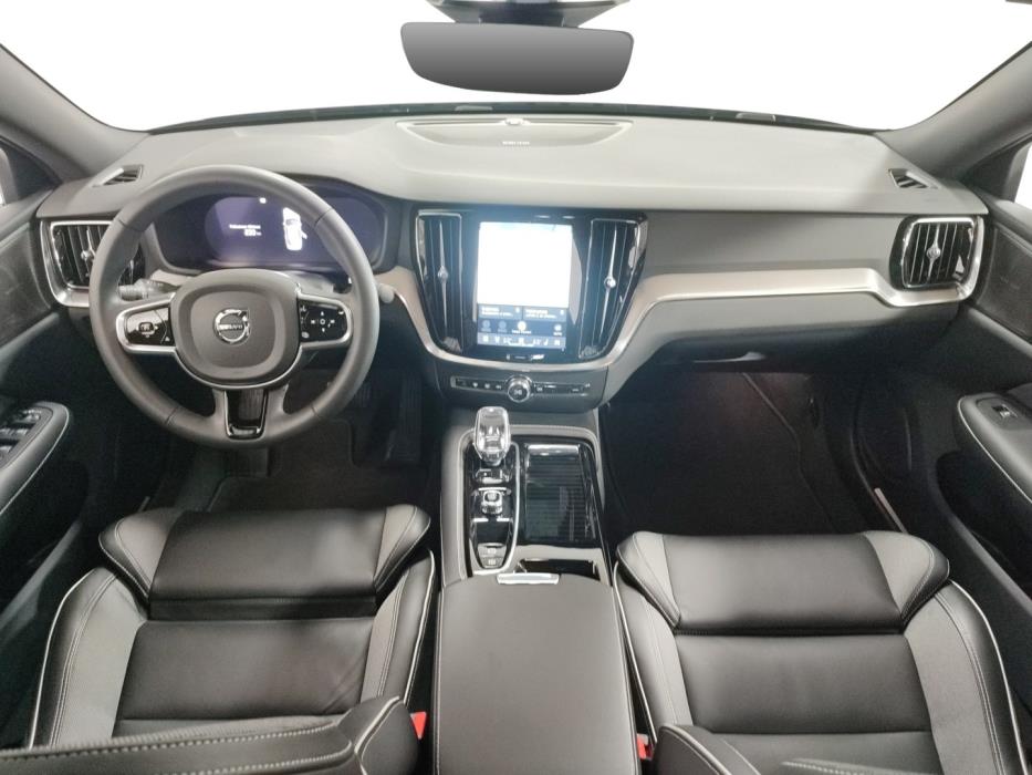 VOLVO S60 2024
