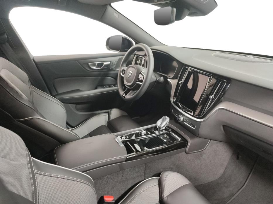 VOLVO S60 2024