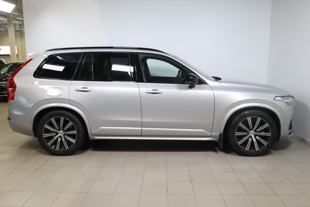 VOLVO XC90 2025