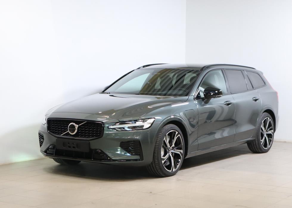 VOLVO V60 2026