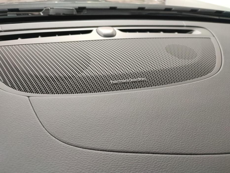 VOLVO V60 2026