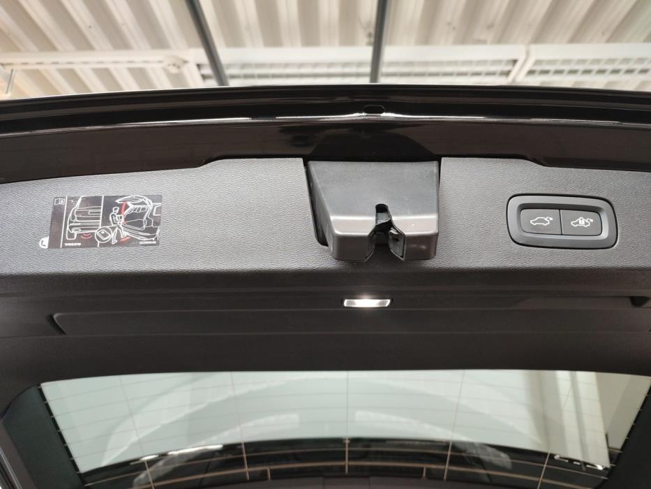 VOLVO V60 2026