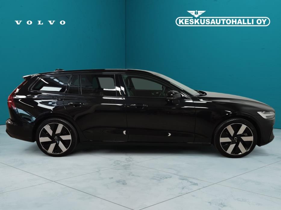 VOLVO V60 2026