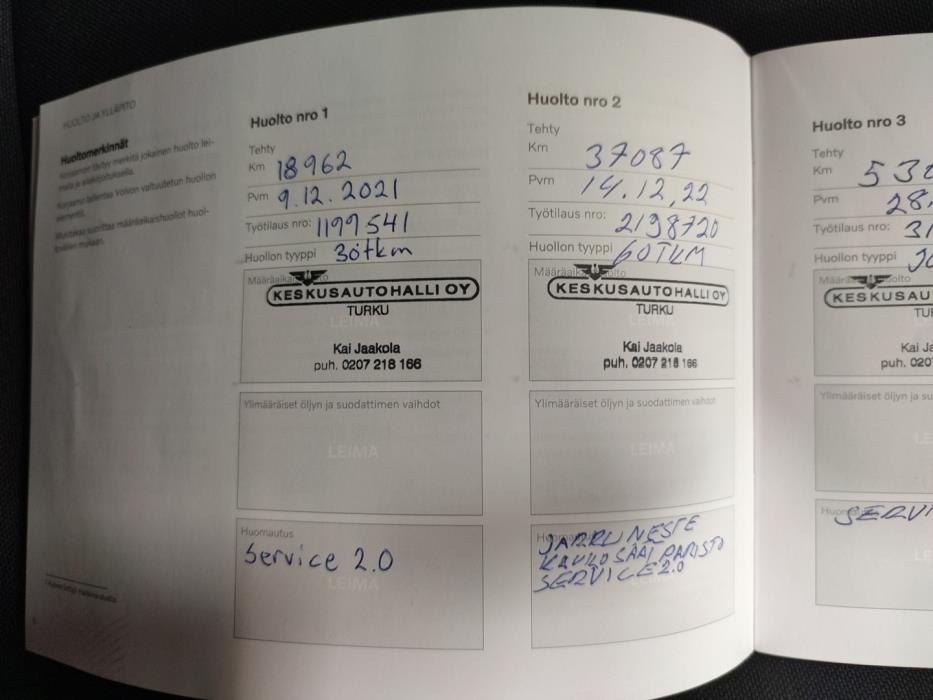 VOLVO XC40 2021