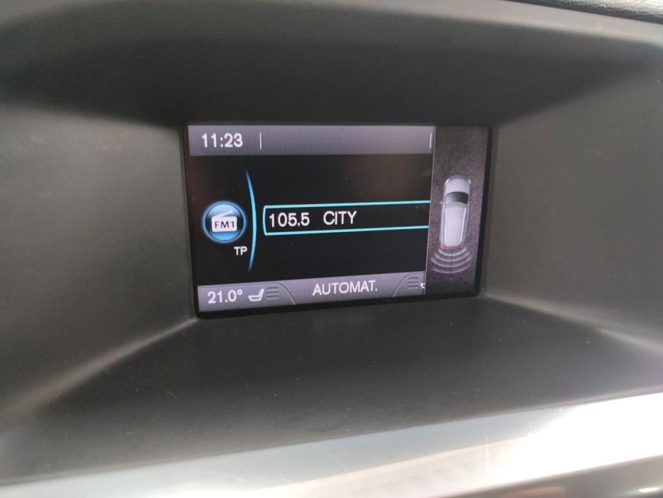 VOLVO V60 2016
