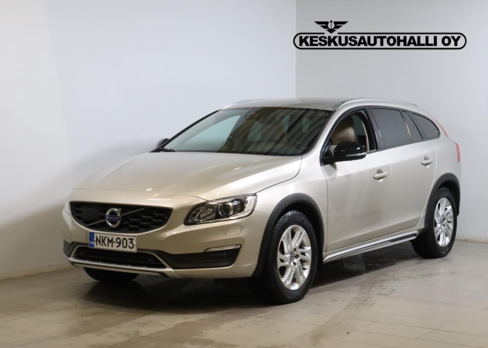 VOLVO V60 Cross Country 2017