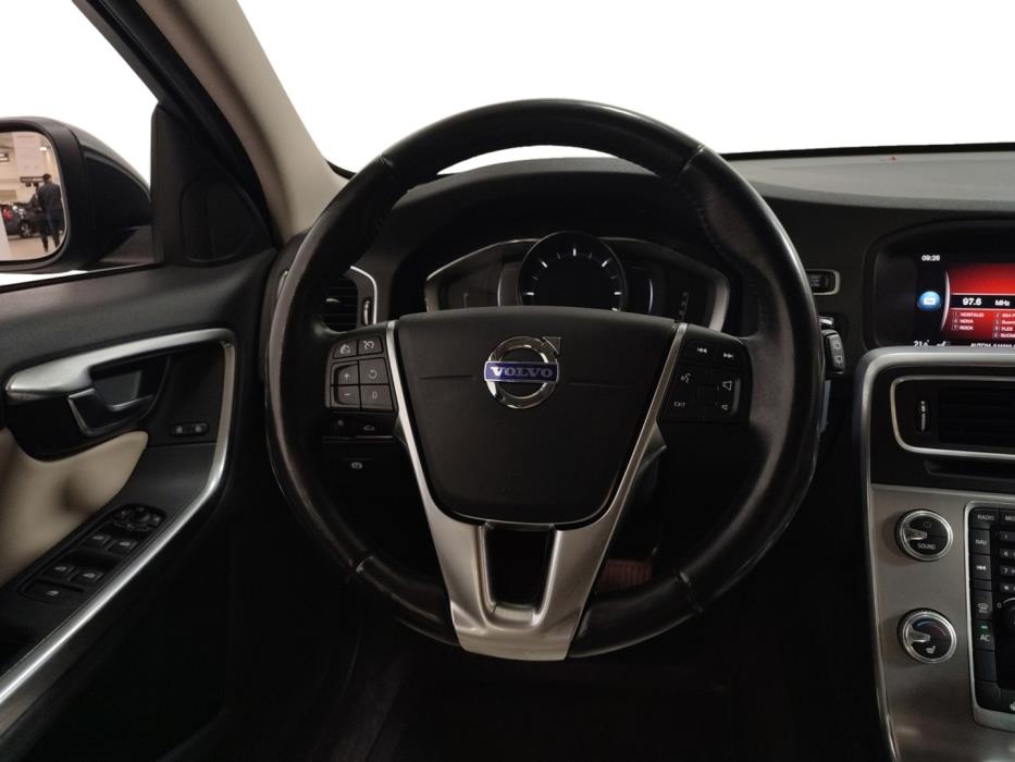VOLVO V60 2018