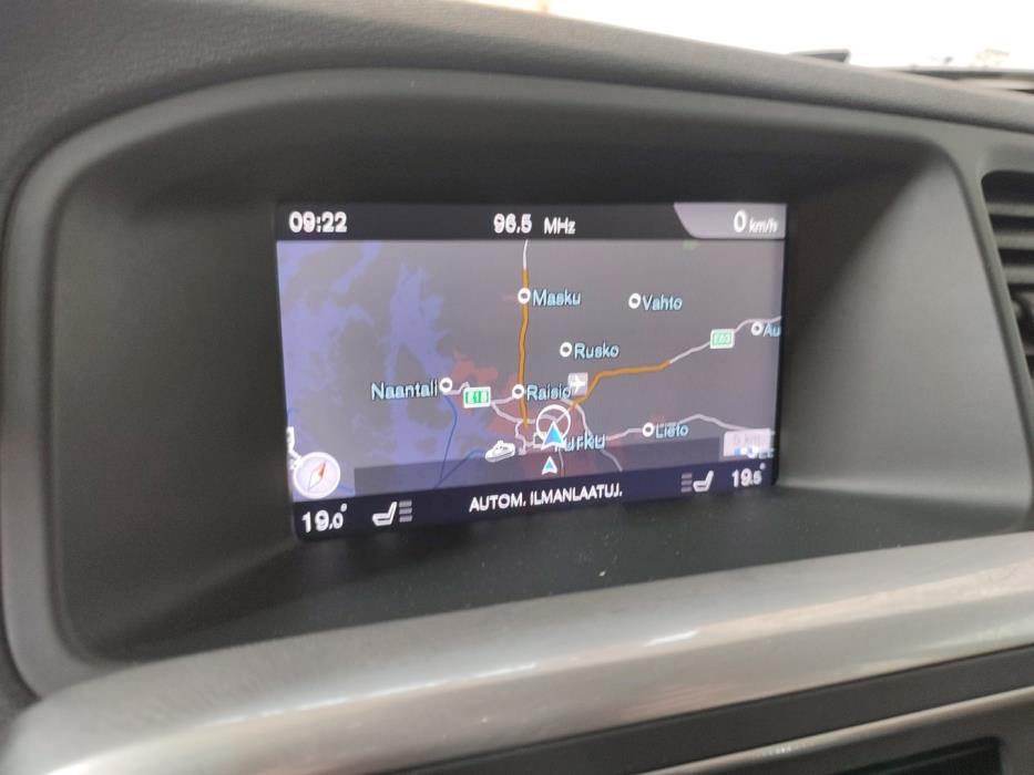 VOLVO V60 2018
