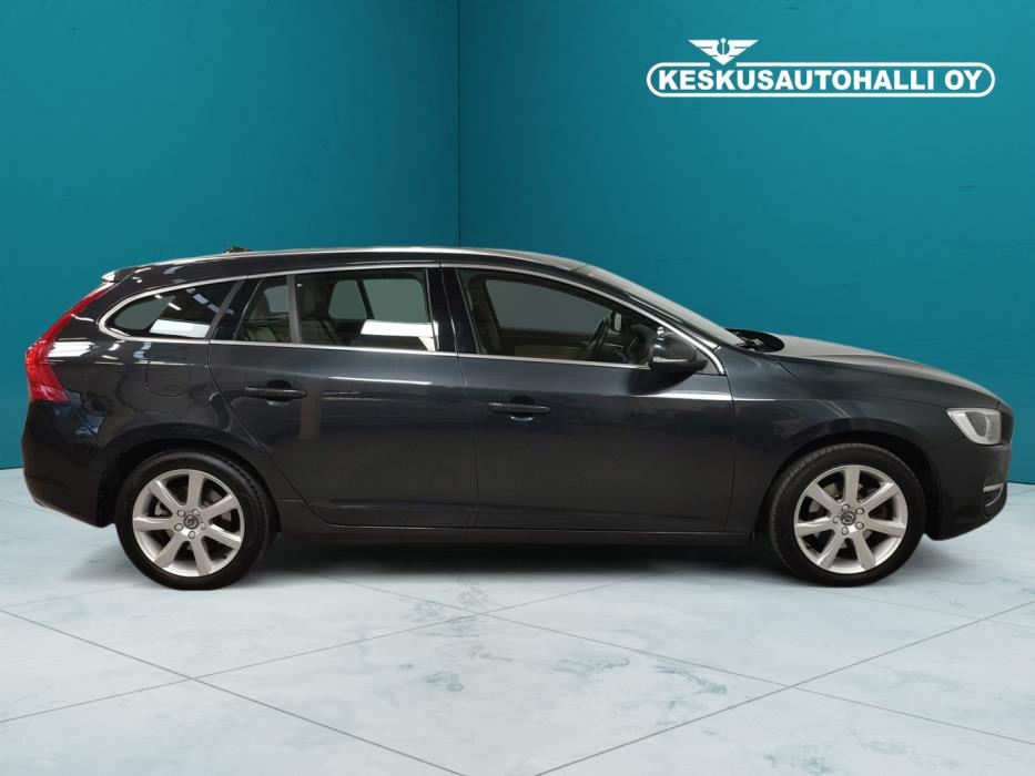 VOLVO V60 2018