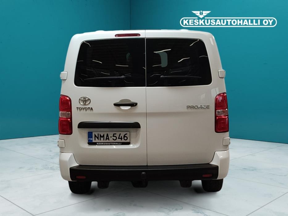 TOYOTA Proace 2020
