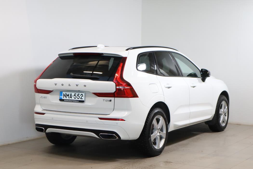 VOLVO XC60 2020