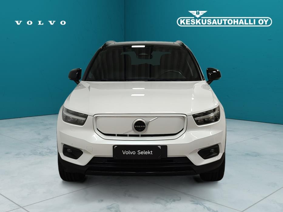 VOLVO XC40 2021