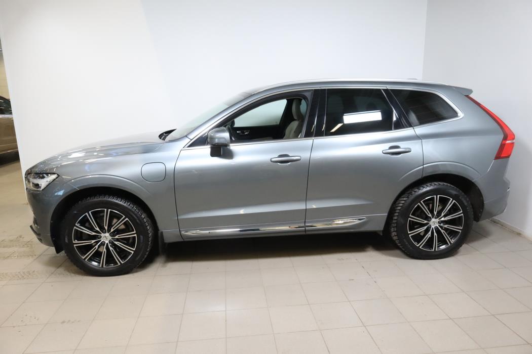 VOLVO XC60 2020