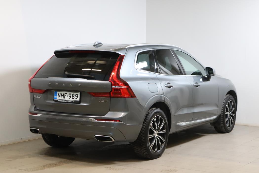 VOLVO XC60 2020