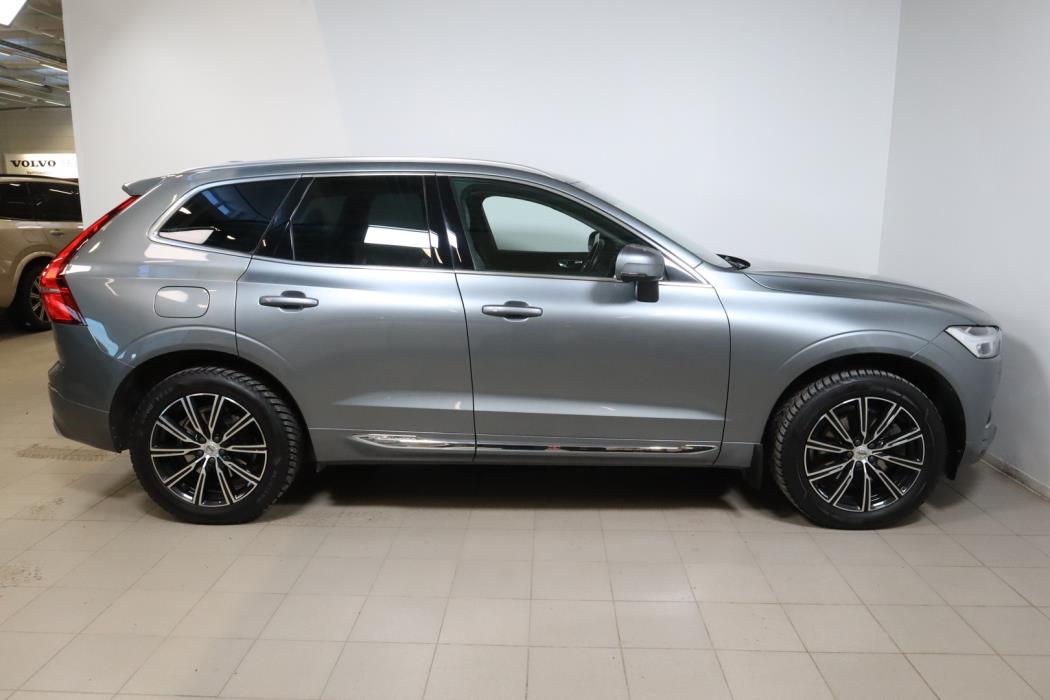VOLVO XC60 2020