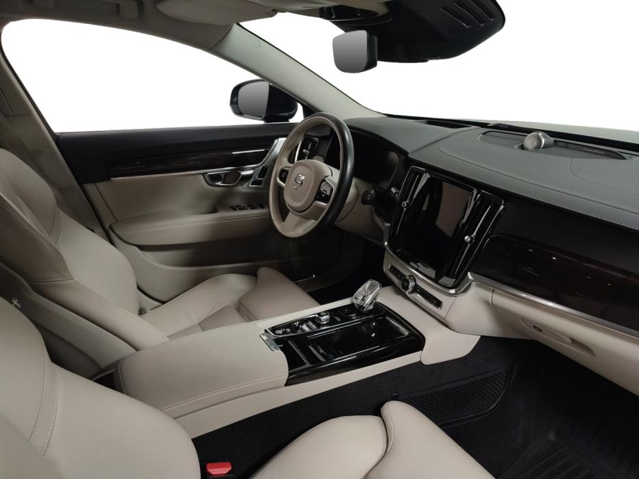 VOLVO V90 2020