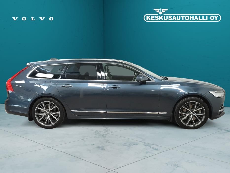 VOLVO V90 2020