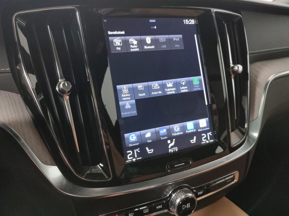 VOLVO V60 2019