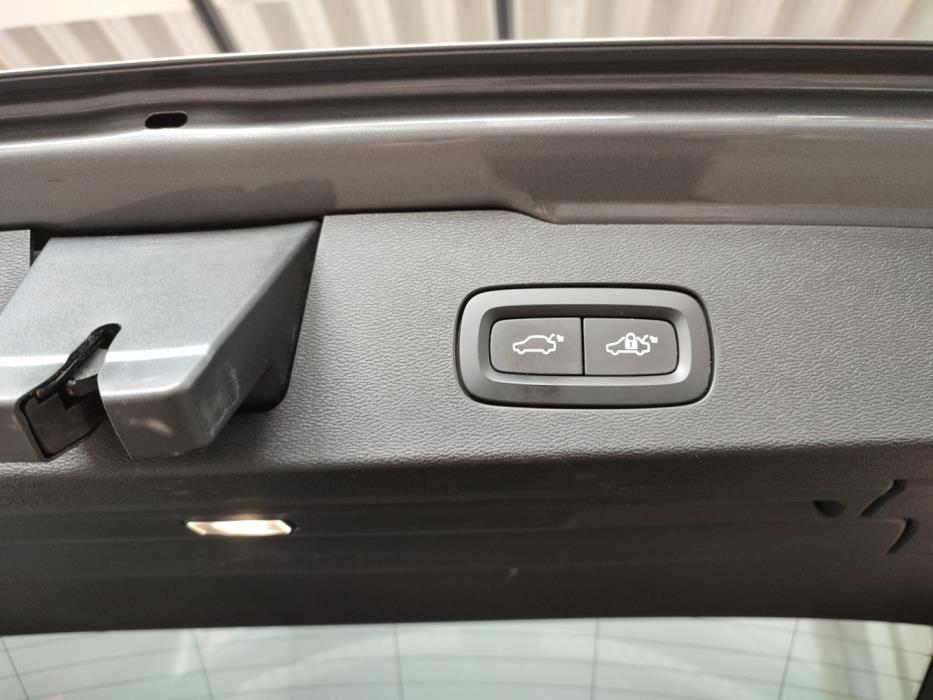 VOLVO V60 2019
