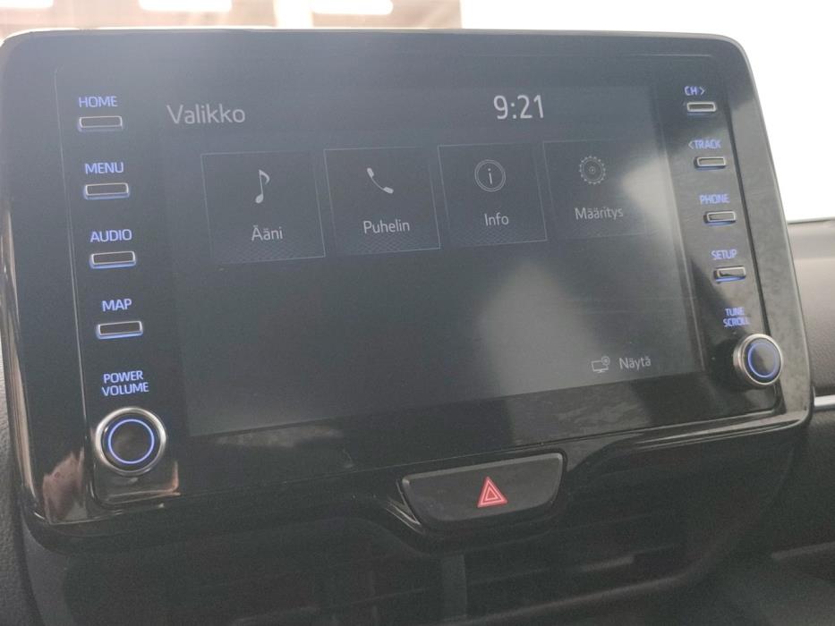 TOYOTA Yaris 2021