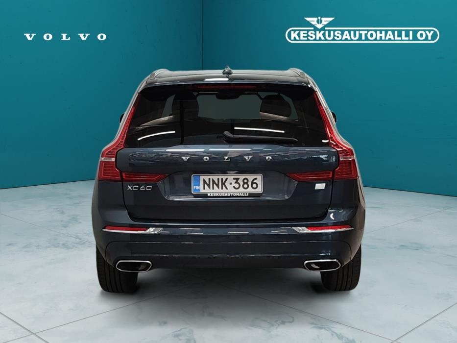 VOLVO XC60 2021