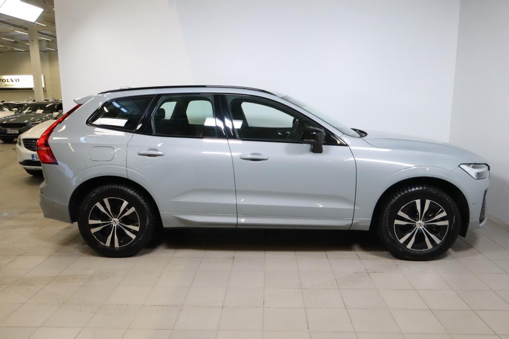 VOLVO XC60 2024