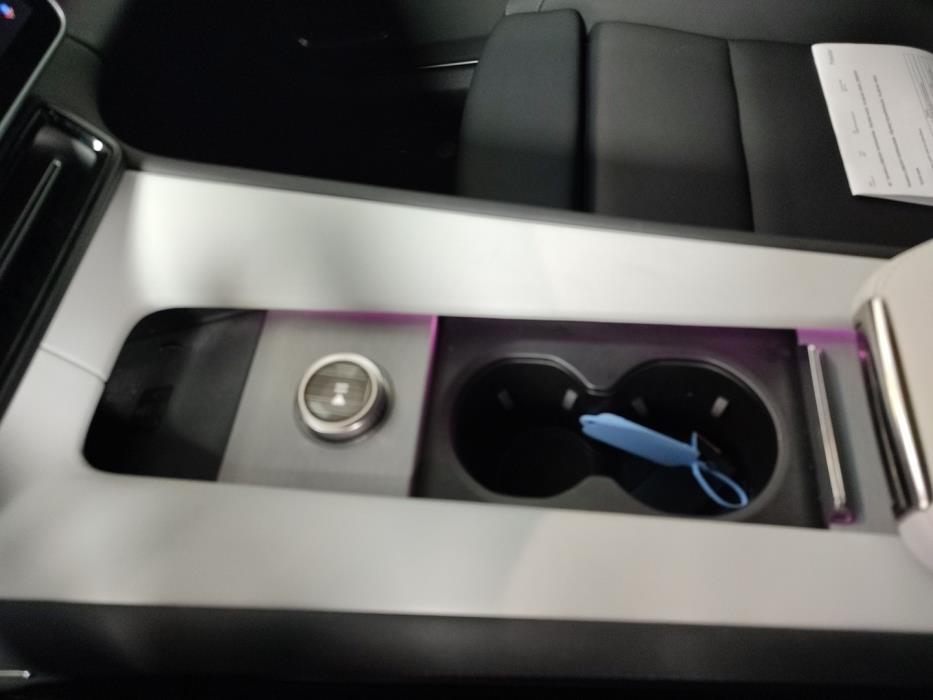POLESTAR 4 2025
