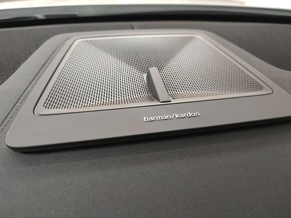 POLESTAR 4 2025