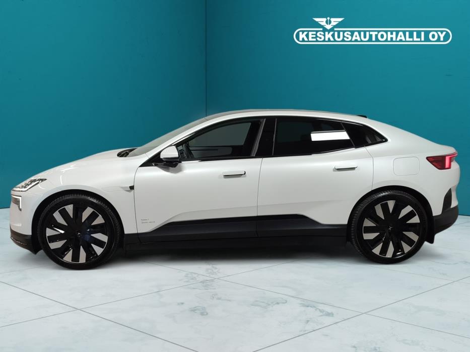 POLESTAR 4 2025