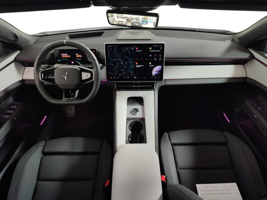 POLESTAR 4 2025