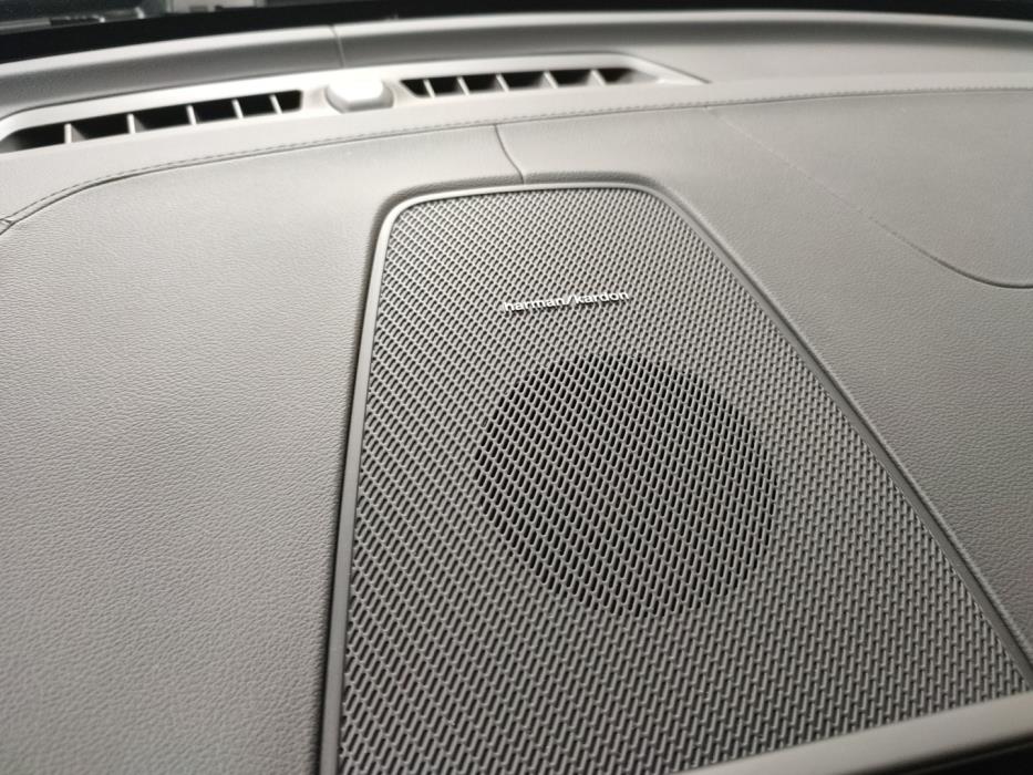 VOLVO XC60 2026