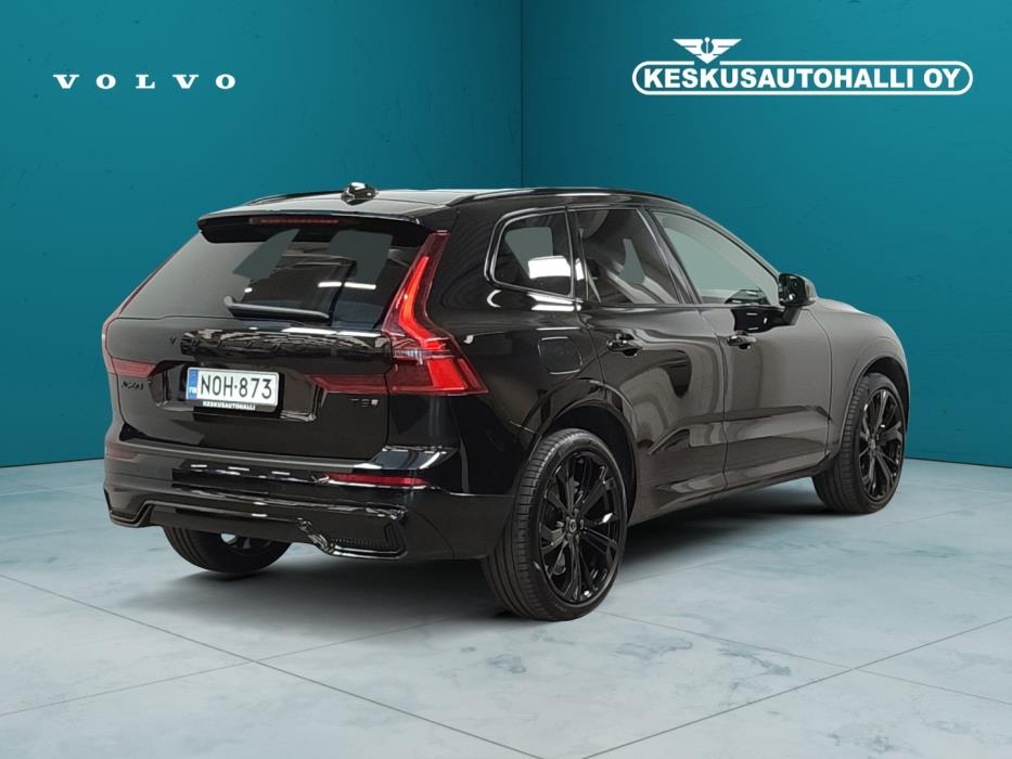 VOLVO XC60 2026
