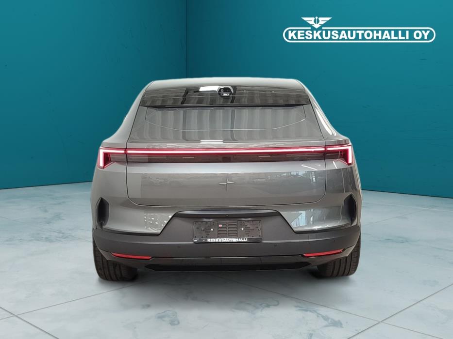 POLESTAR 4 2026