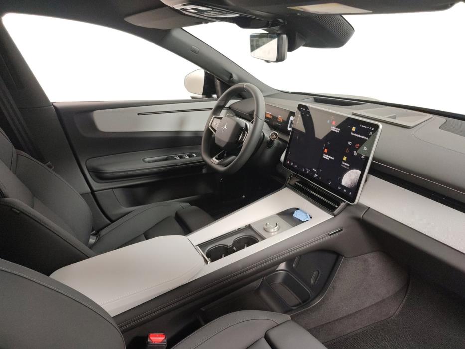 POLESTAR 4 2026