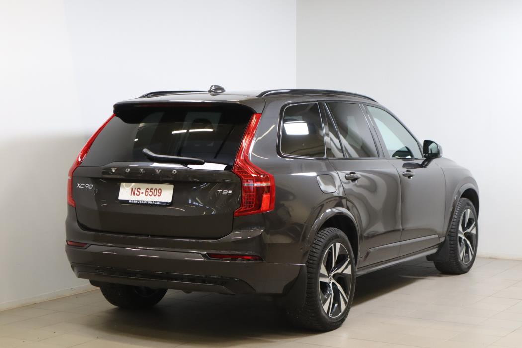 VOLVO XC90 2025