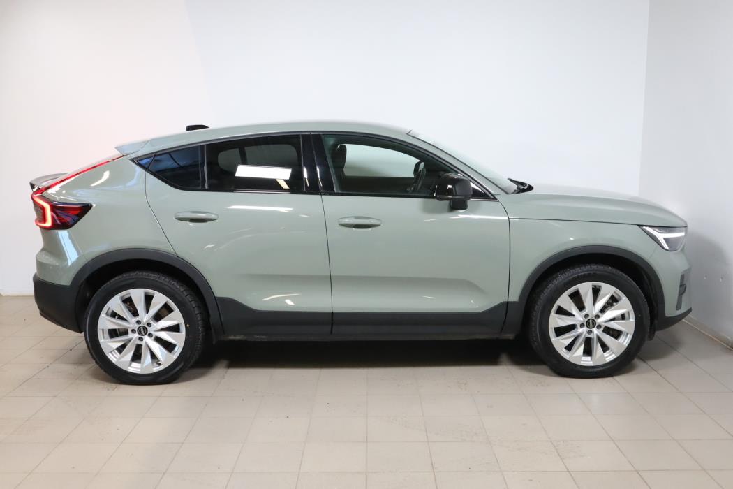 VOLVO C40 2024