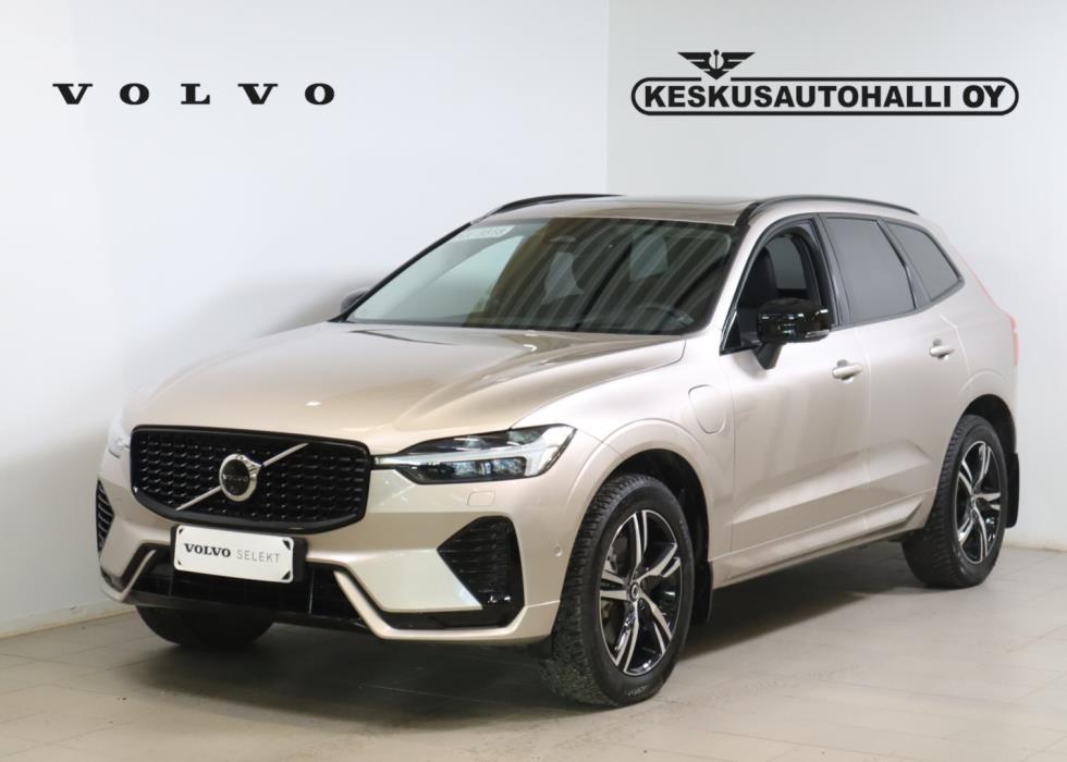 VOLVO XC60 2025