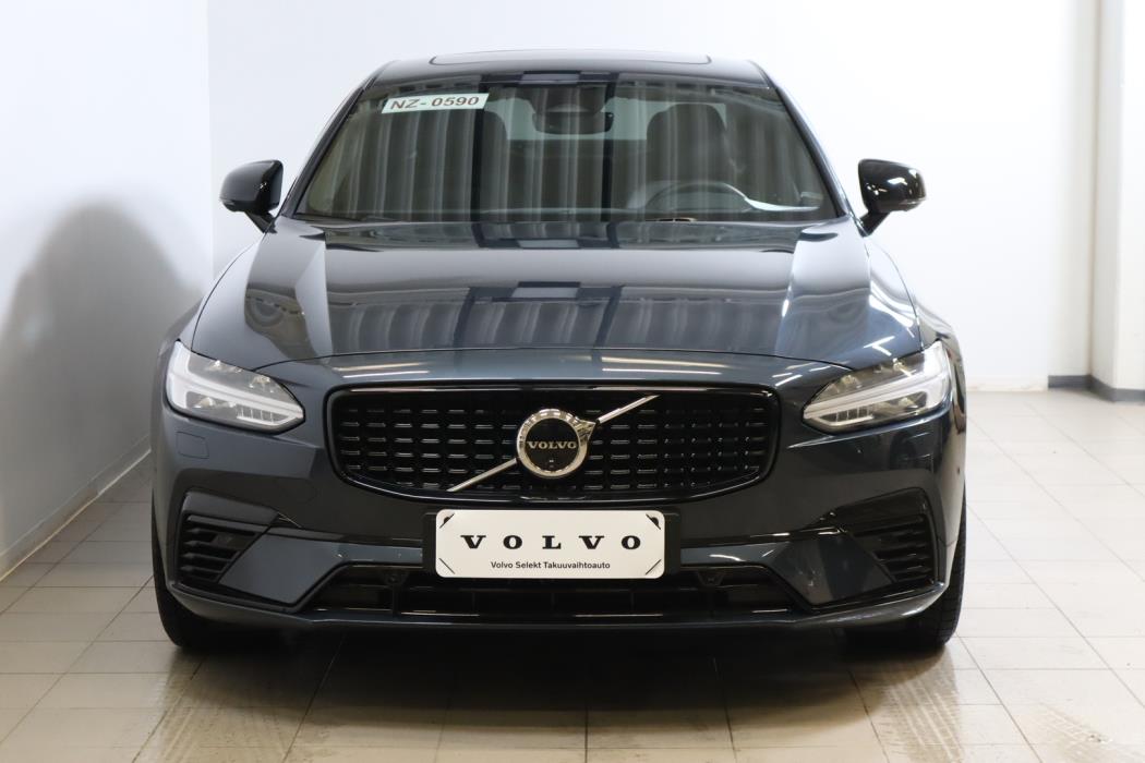 VOLVO S90 2024
