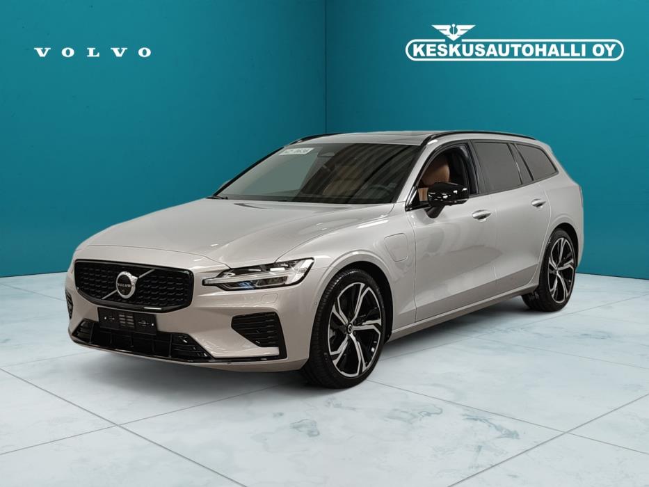 VOLVO V60 2025