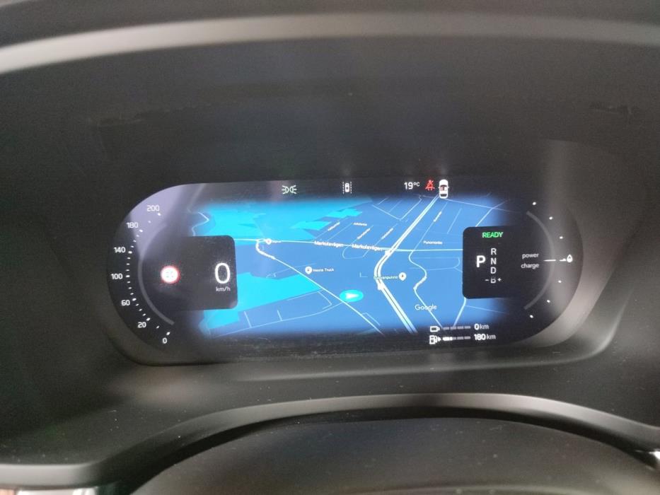 VOLVO V60 2025