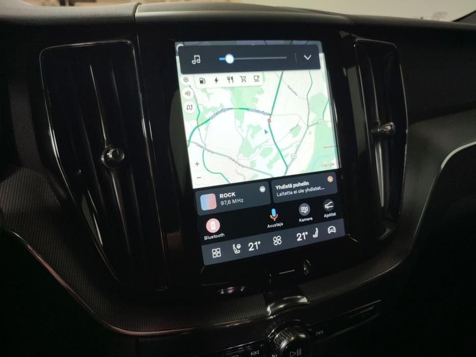 VOLVO XC60 2025