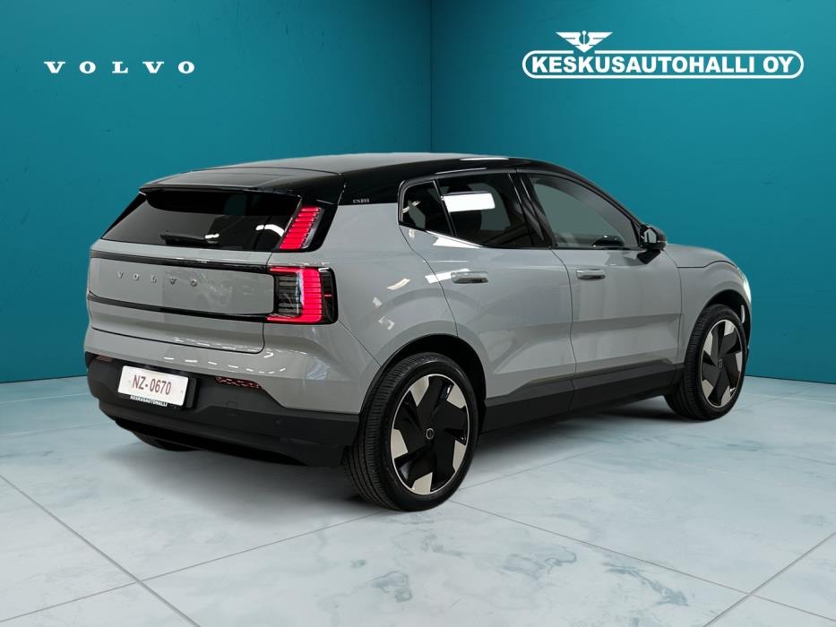 VOLVO EX30 2024