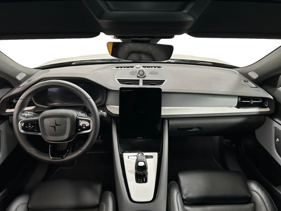 POLESTAR 2 2026