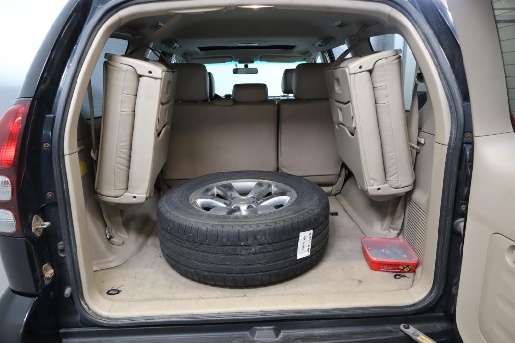 TOYOTA Land Cruiser 2009